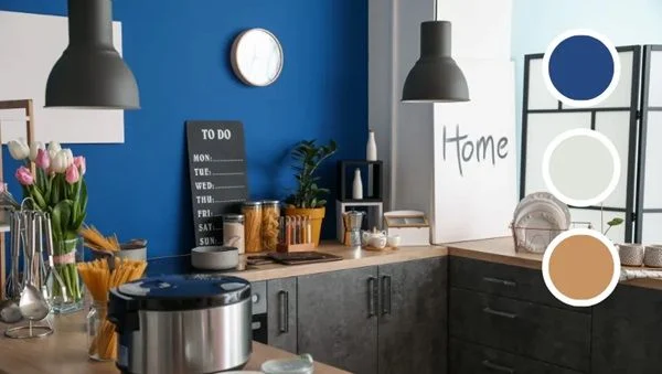 Không gian căn bếp kết hợp màu xanh dương cho phù hợp với mệnh Mộc